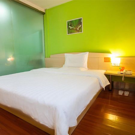 7Days Inn Guangzhou Zhongda North Gate Square Extérieur photo