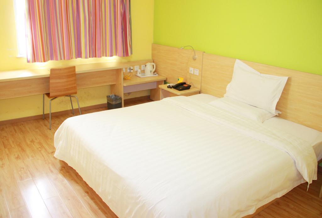 7Days Inn Guangzhou Zhongda North Gate Square Chambre photo