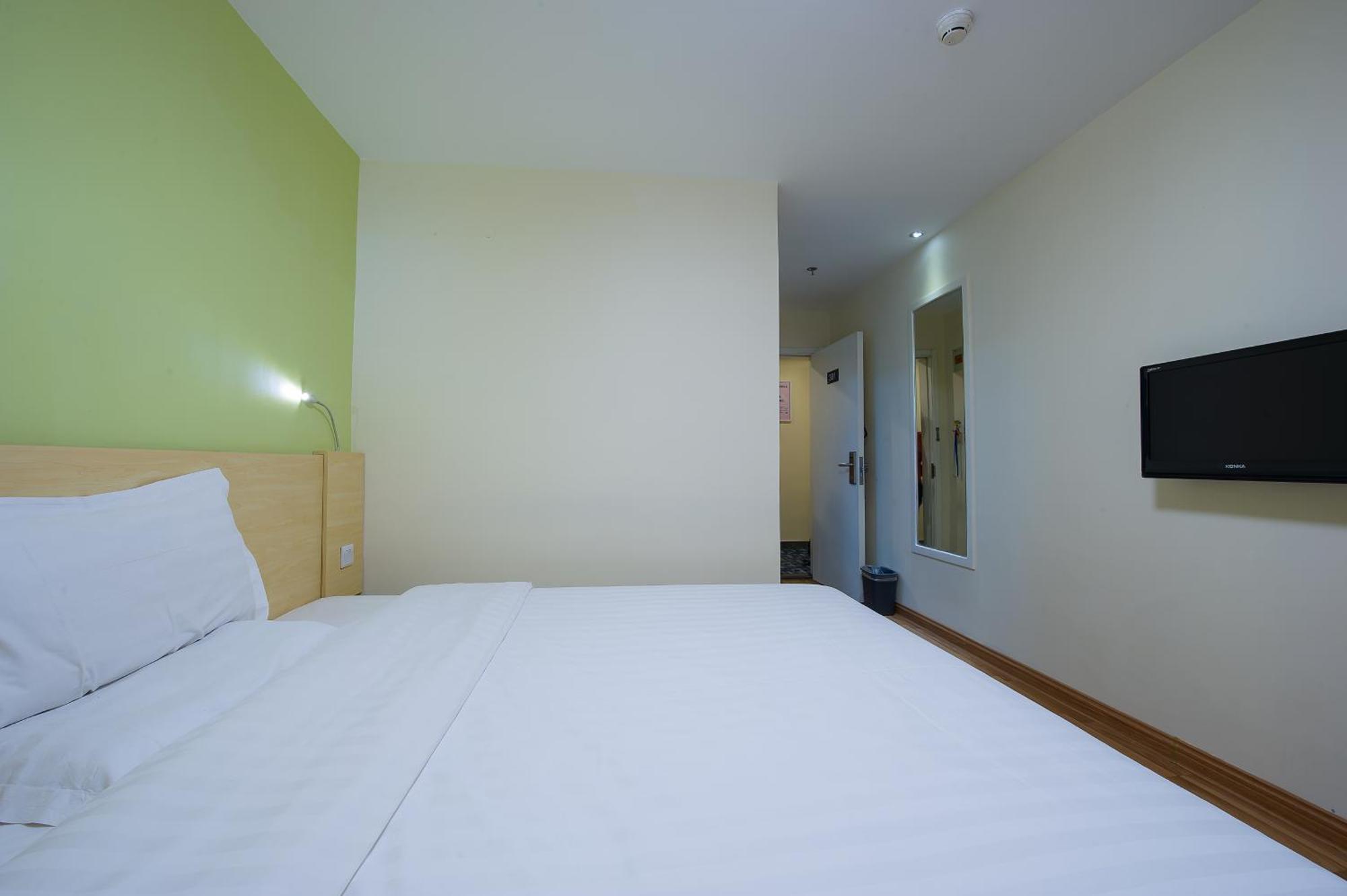 7Days Inn Guangzhou Zhongda North Gate Square Extérieur photo